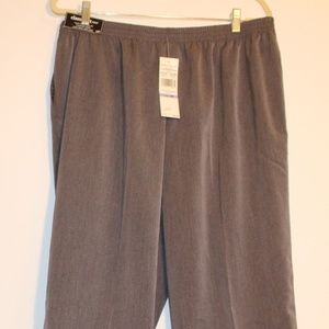 Alfred Dunner Ladies dress Pants 18P NWT